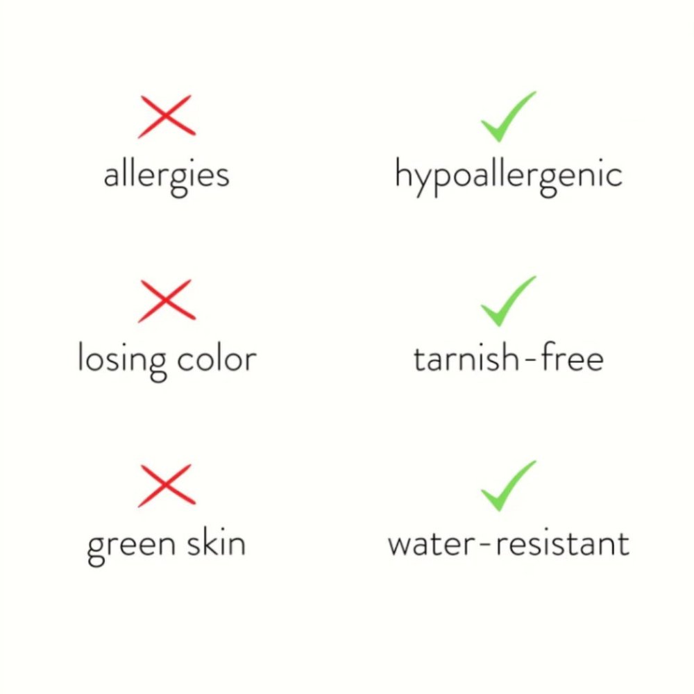 Anillo de Plata Calira con Infinito Torcido